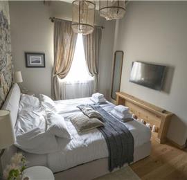 5 bedroom villa with heated pool near Momjan, Istria, sleep 12